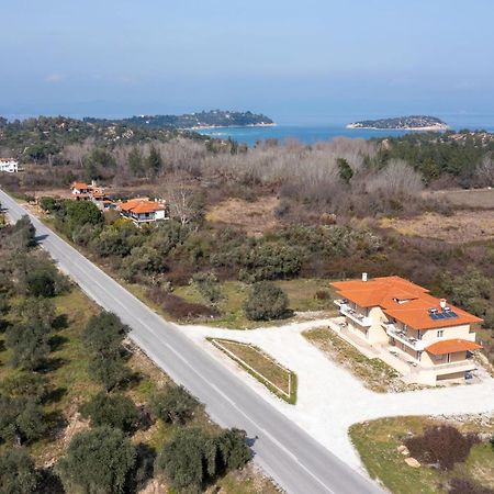 Les Oliviers - Studios & Apartments Vourvourou Exterior foto