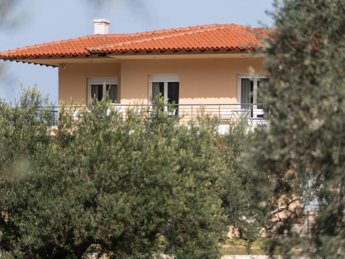 Les Oliviers - Studios & Apartments Vourvourou Exterior foto