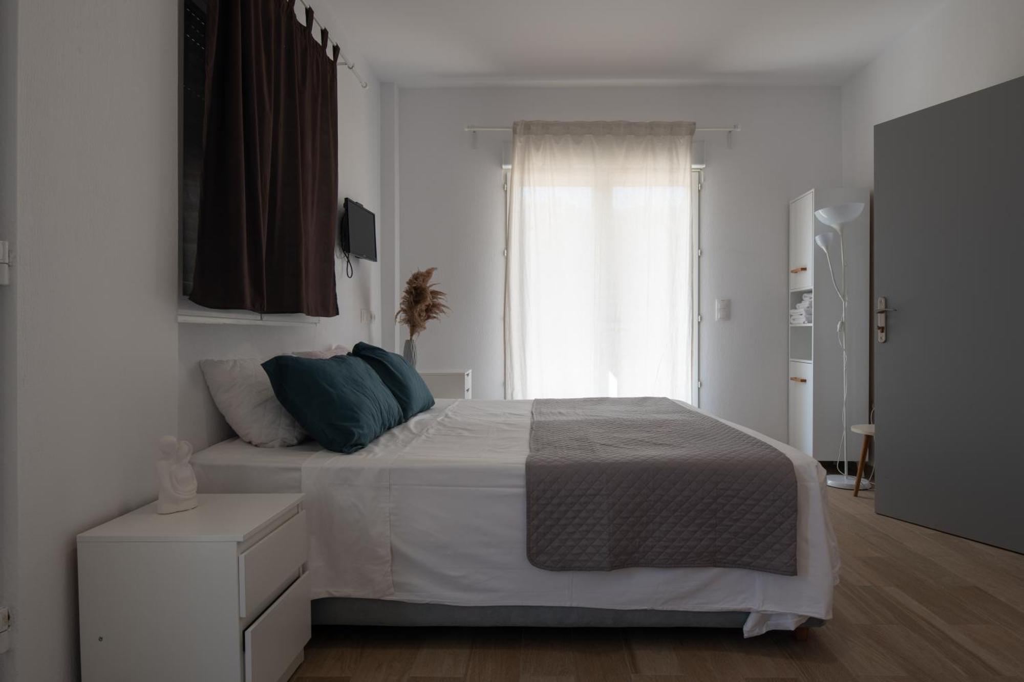 Les Oliviers - Studios & Apartments Vourvourou Exterior foto